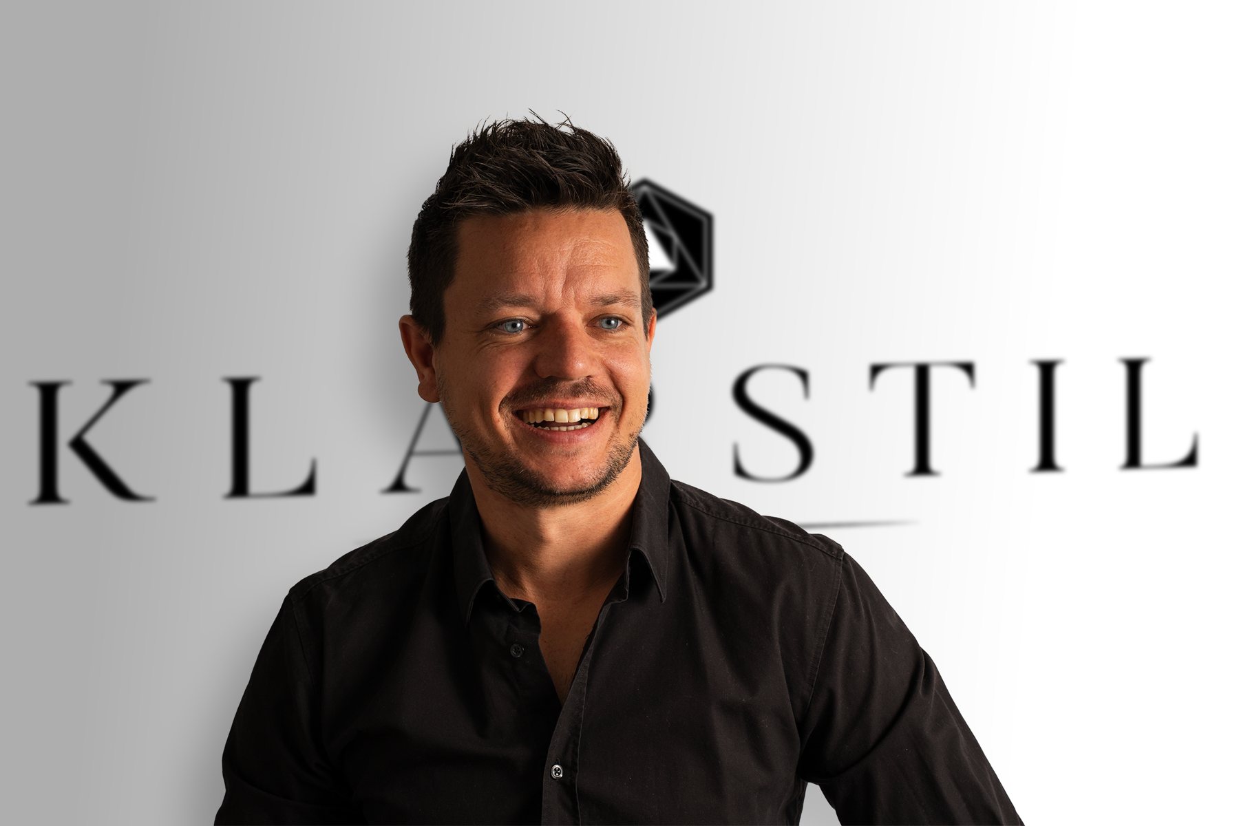 Markus Setscheny, Geschäftsführer der Webdesign-Agentur Klarstil, im Büro in Graz
